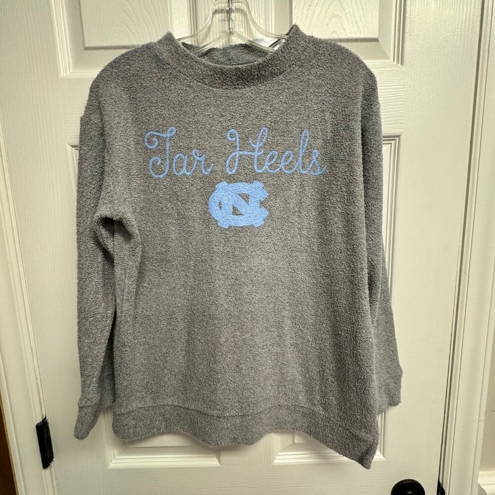 North Carolina Tar Heels NCAA Pressbox Brand Terry Cloth Sweatshirt Size Small